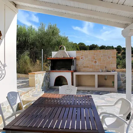Villa Lion Nikíti