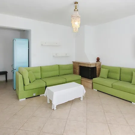 Lion Villa