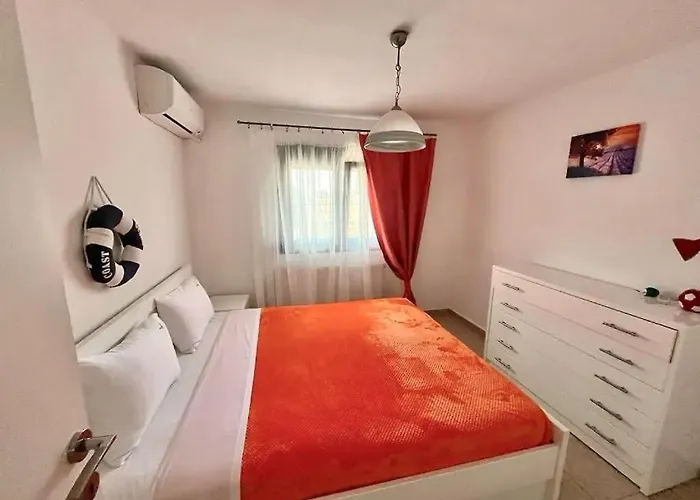 Lion Villa *