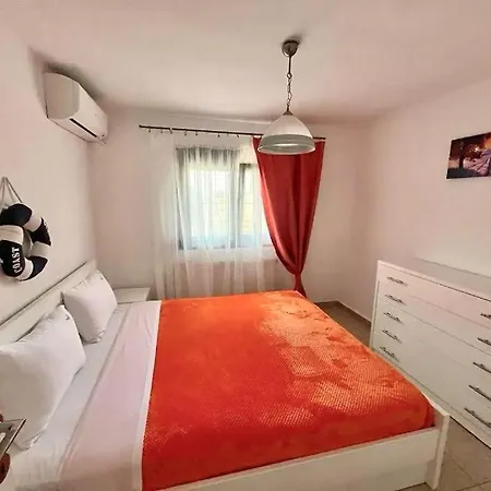 Lion Villa *