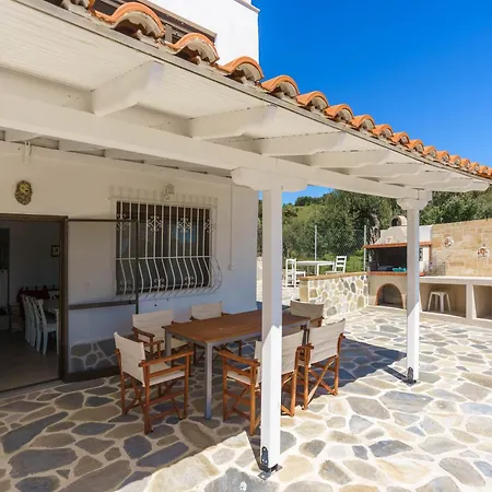 Lion Villa *