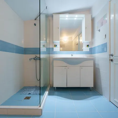 Villa Lion Nikiti (Sithonia)